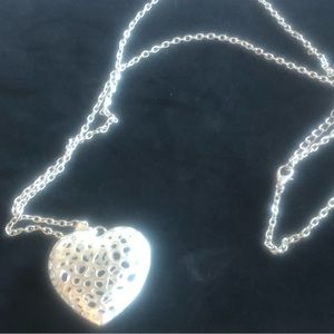 Sterling Silver chain with heart pendant tests 925 (unmarked)